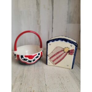 Vintage ceramic July 4th rustic napkin holder basket handle America home decor